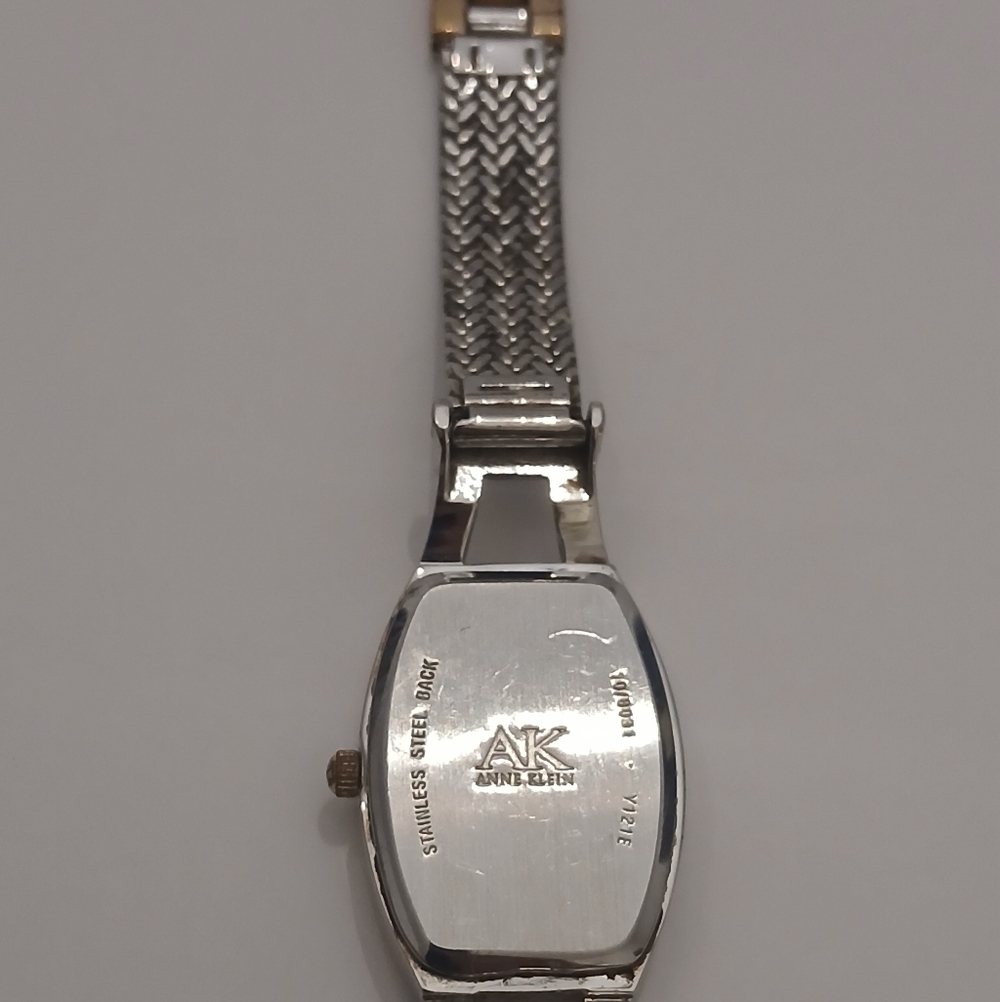 Anne Klein Gold-Tone Mesh Bracelet WatchVintage 90's Classic Diamond - Picture 6 of 12